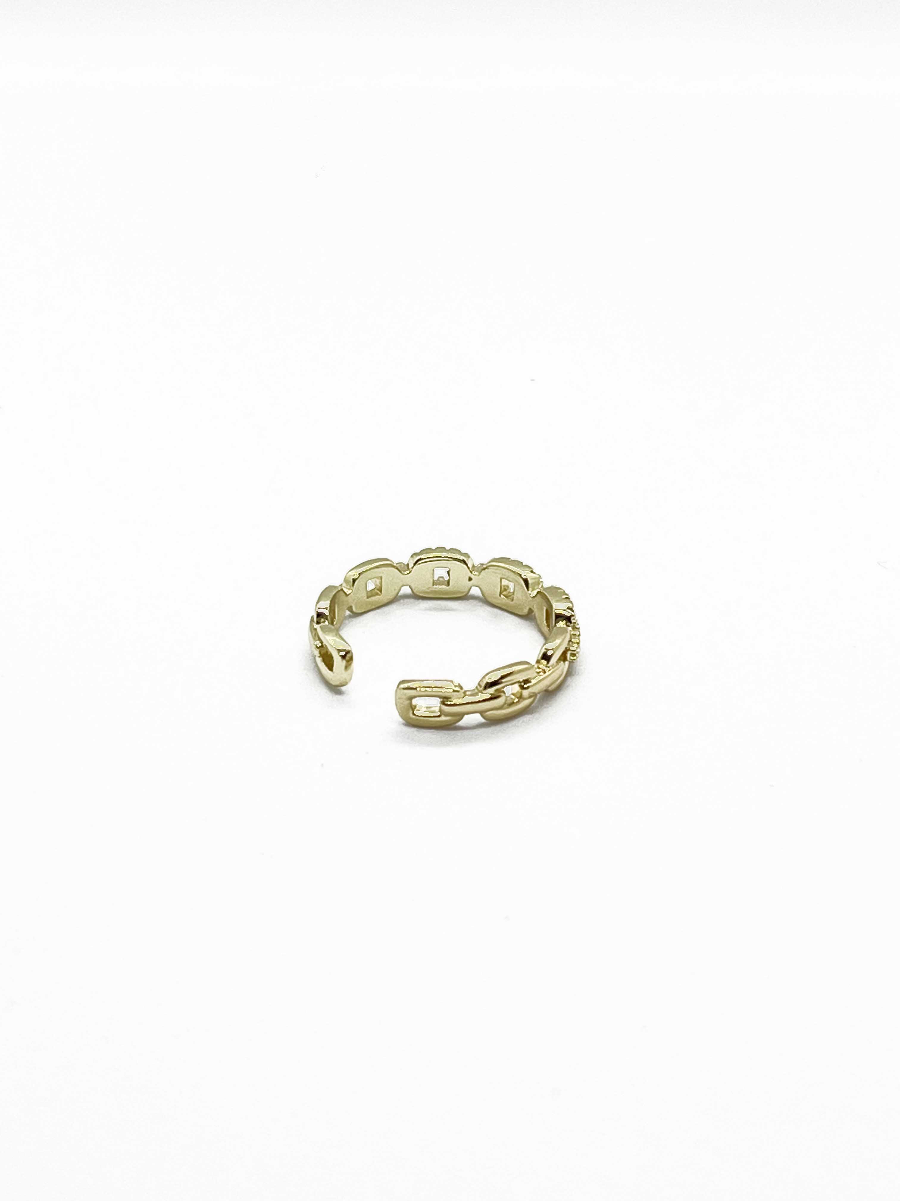Elegant Zircon Twist Chain Ring